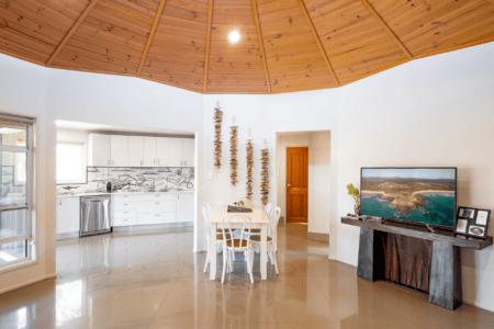 YURT_Living-2-Mullaway-NSW-travellarks