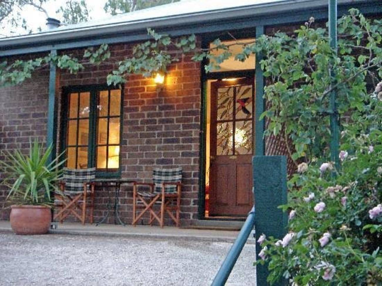 BattungaCotagesRosellaClareValleySATravellarks Travellarks Getaways Battunga Cotages Rosella Clare Valley SA Travellarks