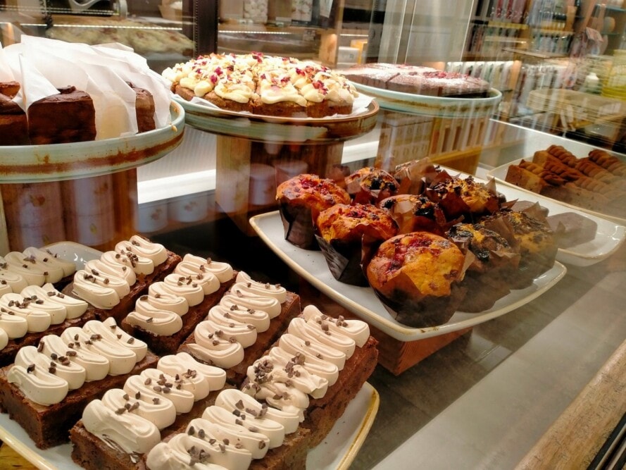 Cakes-The Larder-Bowral-NSW-Travellarks - Travellarks Cakes-The Larder-Bowral-NSW-Travellarks.jpg