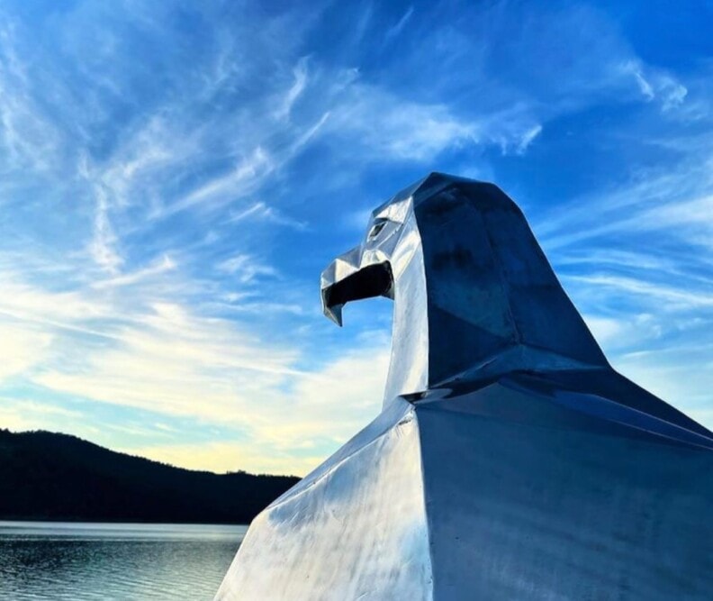 Lake-Light-Sculpture-Festival-Jindabyne-NSW-Travearks - Travellarks Lake-Light-Sculpture-Festival-Jindabyne-NSW-Travearks.