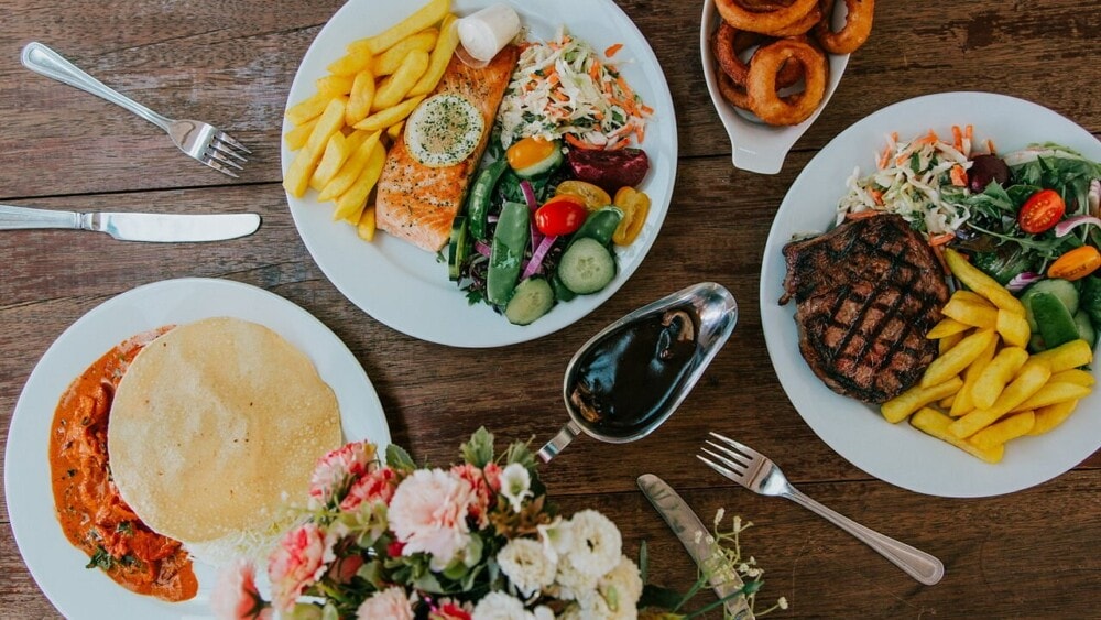 Food-at-The-Vine Hotel-Wangaratta-Victoria-Travellarks - Travellarks Food-at-The-Vine-Hotel-Wangaratta-Victoria-Travellarks.jpg