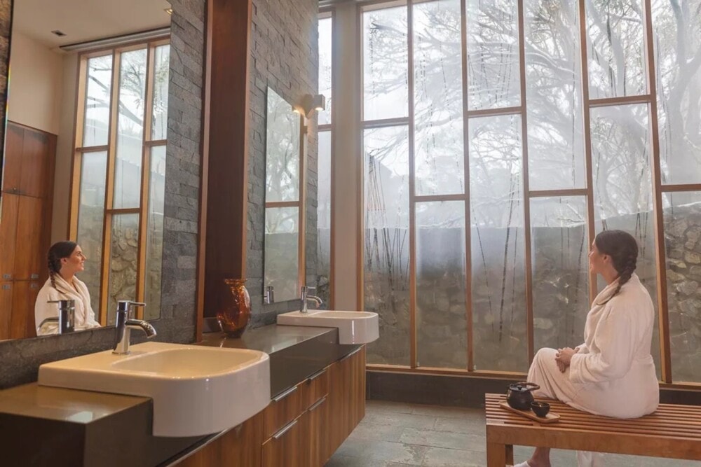 Spa-retreat--onsen-Mount-Hotham-Victoria-Travellarks - Travellarks Spa-retreat--onsen-Mount-Hotham-Victoria-Travellarks.jpg