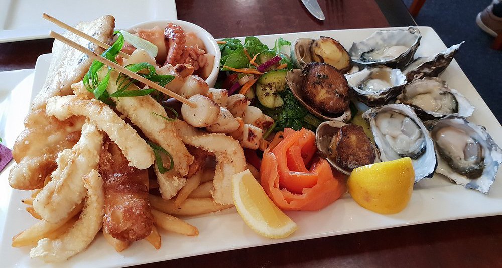 Stanley-hotel-bistro-seafood-platter-for-two-Travellarks-Tasmania - Travellarks Stanley-hotel-bistro-seafood-platter-for-two-Travellarks-Tasmania.jpg