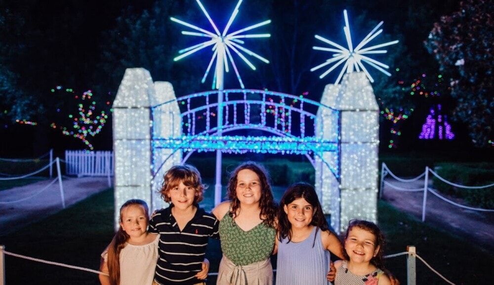 Hunter-Valley-Gardens-Christmas-Lights-Spectacular Hunter Valley NSW - Travellarks Hunter-Valley-Gardens-Christmas-Lights-Spectacular-Hunter-Valley-NSW.jpg