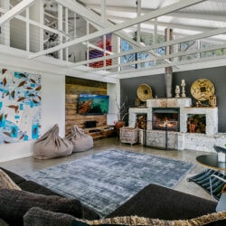 Mio-Monte-Winmark-Accommodation-Hunter-Valley-Travellarks-LogFire