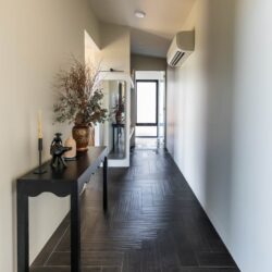 hallway-wherewithal-luxury-suites-tasmania-travellarks