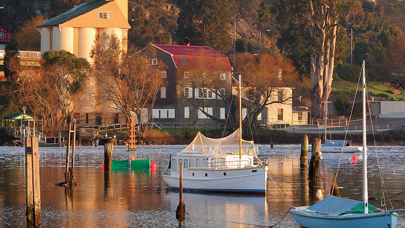 stillwater-restaurant-launceston-tasmania-travellarks-accommodation - Travellarks stillwater-restaurant-launceston-tasmania-travellarks-accommodation