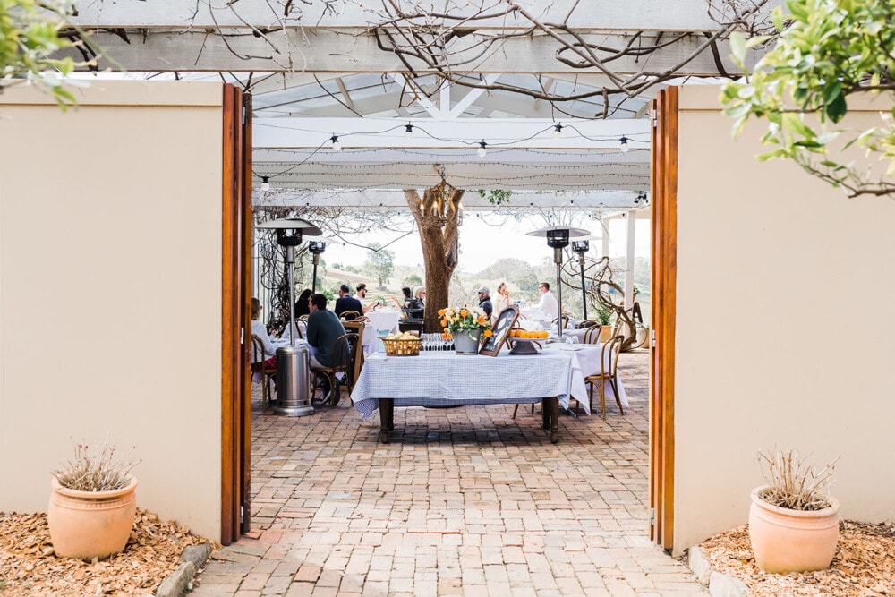 dining-courtyard-bistro-molines-Hunter-Valley-travellarks-accommodation - Travellarks dining-courtyard-bistro-molines-Hunter-Valley-travellarks-accommodation