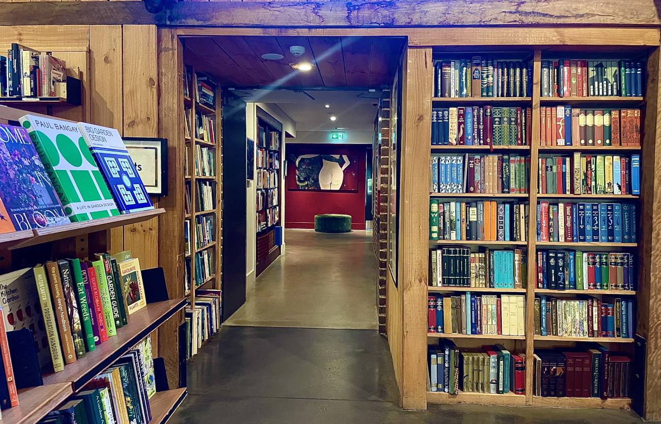 Benkelouw-Book-Barn-Bendooley-Estate-Berrima-NSW-Travellarks - Travellarks Benkelouw-Book-Barn-Bendooley-Estate-Berrima-NSW-Travellarks.jpg