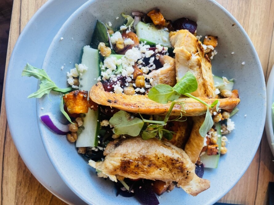 The-Tattersalls-Hotel-Salad-Bathurst-NSW - Travellarks The-Tattersalls-Hotel-Salad-Bathurst-NSW.jpg