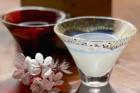 Cambridge-House-Geeveston-TAS-Travellarks-drinks