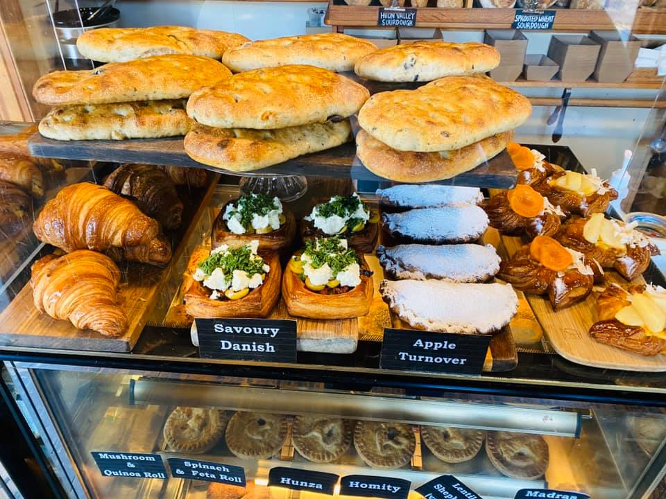 Summer-Kitchen-Bakery-pies-cakes-Tasmania-Travellarks - Travellarks Summer-Kitchen-Bakery-pies-cakes-Tasmania-Travellarks