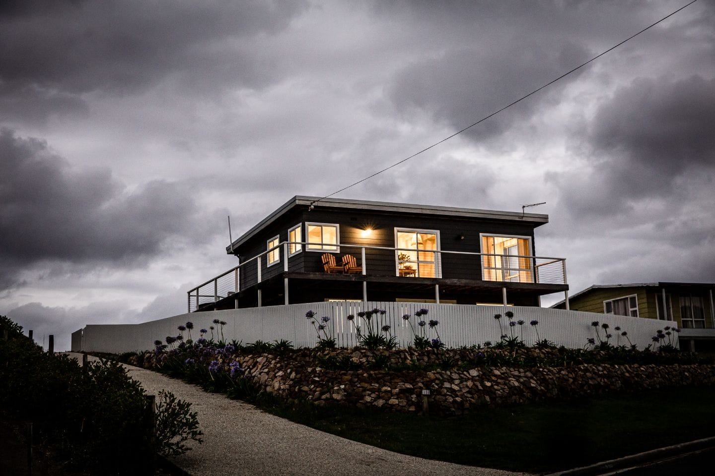 Walterscolesbaytasmaniahousedearnatravellarks Travellarks Getaways Walters coles bay tasmania house dearna travellarks