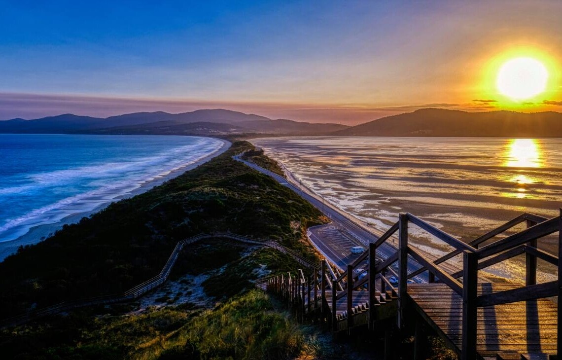 Bruny-Island-Neck-Tasmania - Photo Credit- Shaun-Robinson