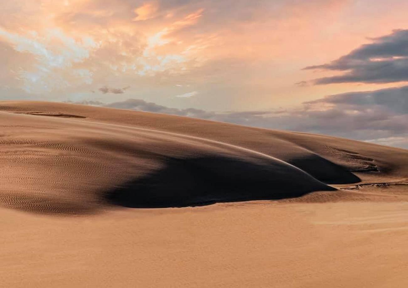 Dark-Point-sand-dunes-NSW-Travellarks - Travellarks Getaways Dark-Point-sand-dunes-NSW-Travellarks