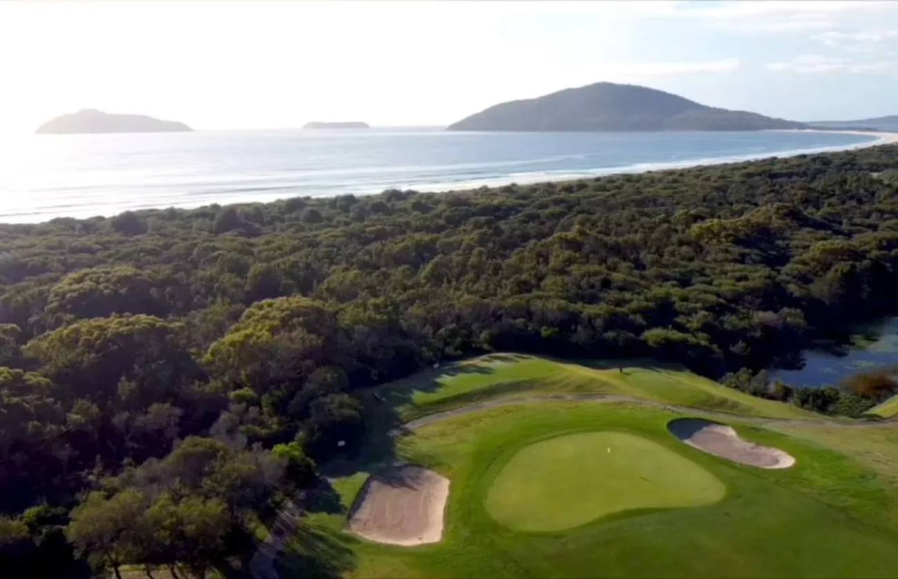 HawksNestgolfpassbrightspotcdn Travellarks Getaways Hawks Nest golf passbrightspotcdn travellarks