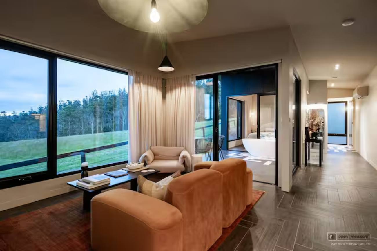 WherewithallluxurysuitesinteriorlivingTravellarksTAS Travellarks Getaways Wherewithall luxury suites interior living Travellarks TAS