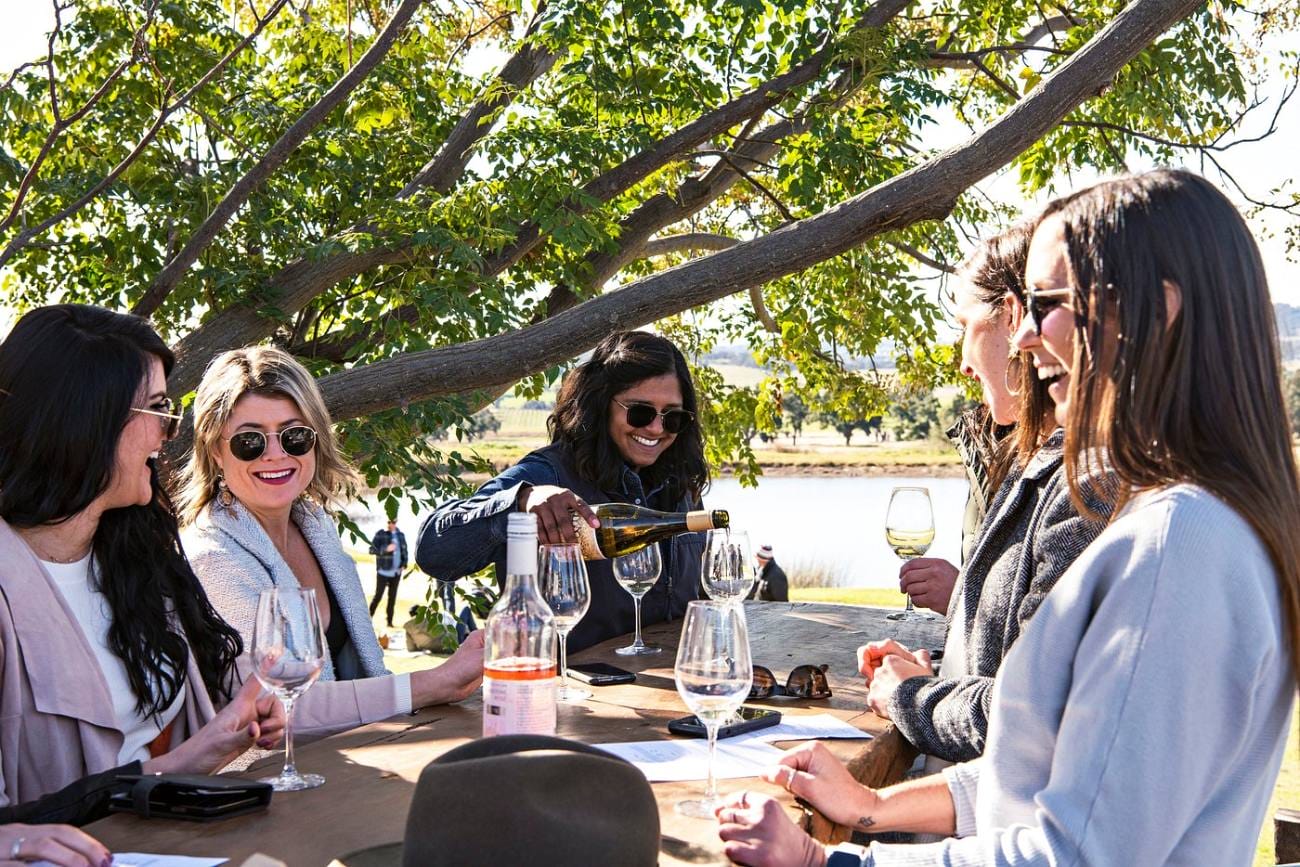 lowetastingexperienceMudgeeTravellarksNSW Travellarks Getaways lowe tasting experience Mudgee Travellarks NSWjpg