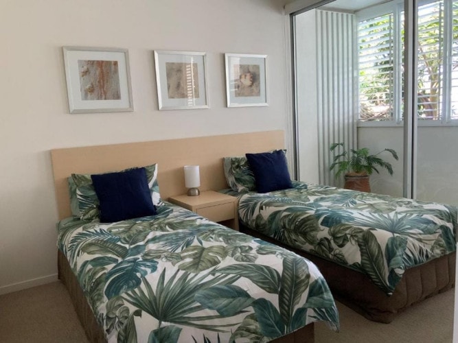 Twin Beds at Jemingar’s Place 207 Rainbow Beach QLD